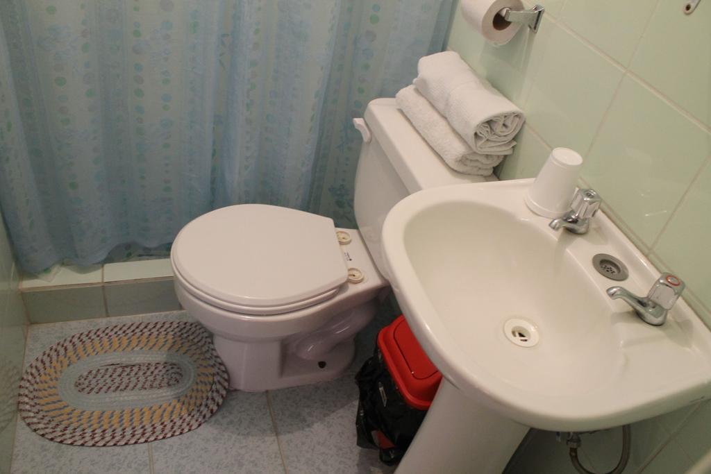 Hostal Cali Putre Cameră foto